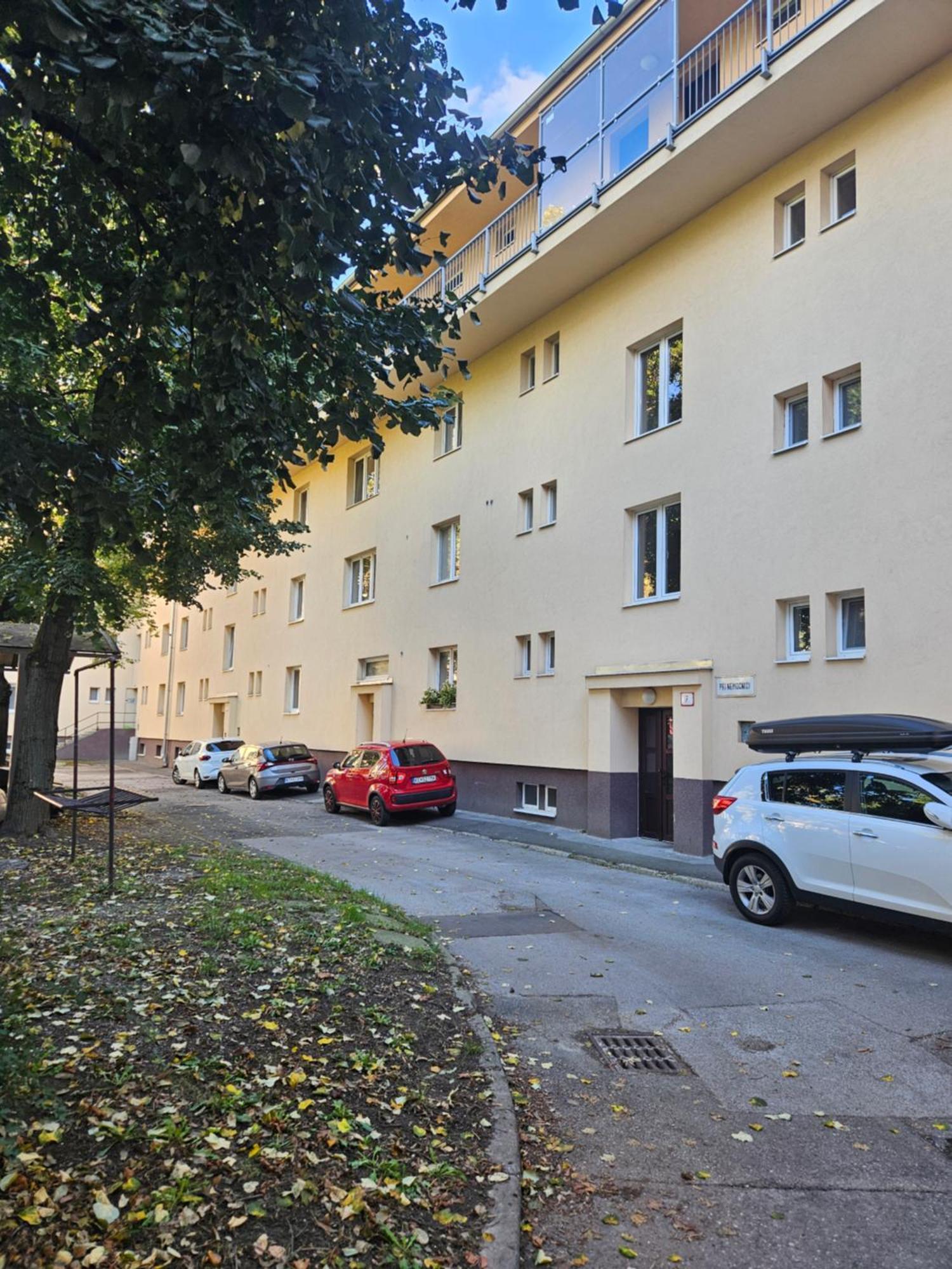 Luxusny Apartman Pri Nemocnici Košice Eksteriør billede